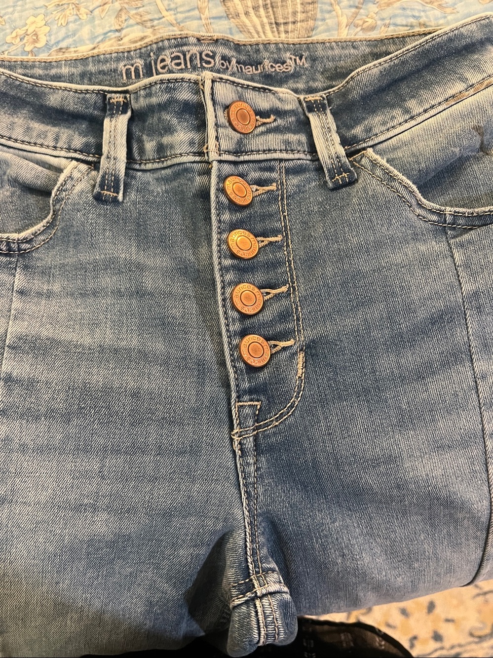 mj jeans by Maurice’s High-Rise Light Blue Women’s Jeans size small